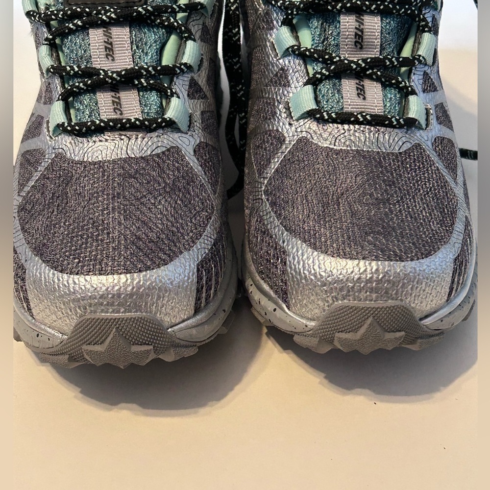 Women’s Hi Tec Size 8 All Weather Sneakers Worn Once - Picture 2 of 10